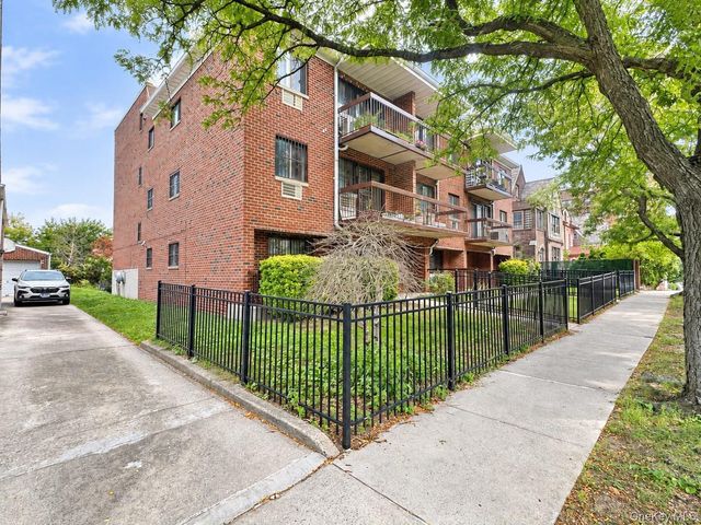 63-25B Bourton 1B, Rego Park, NY 11374
