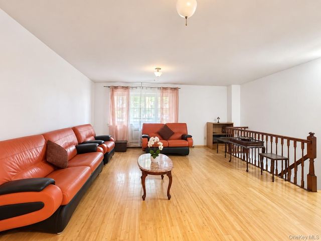 63-25B Bourton 1B, Rego Park, NY 11374