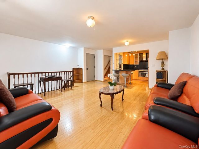 63-25B Bourton 1B, Rego Park, NY 11374