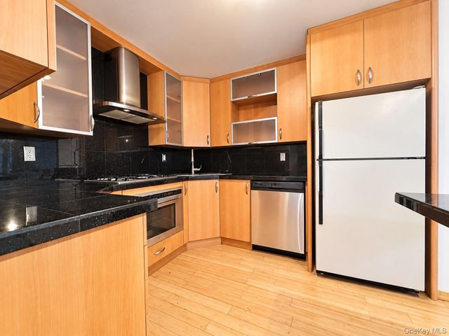 63-25B Bourton 1B, Rego Park, NY 11374