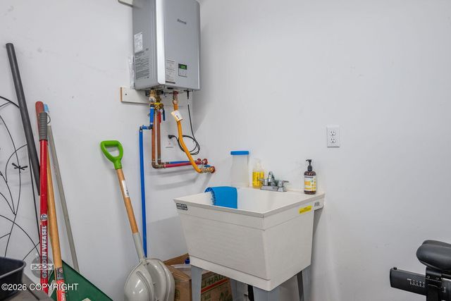 6900 E Preservation Drive, Wasilla, AK 99654