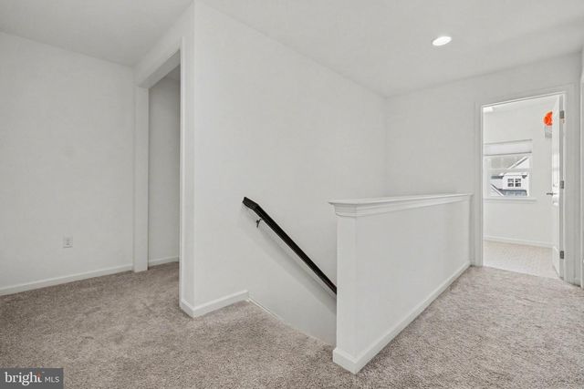 7 WAVERLY LN, Carlisle, PA 17015