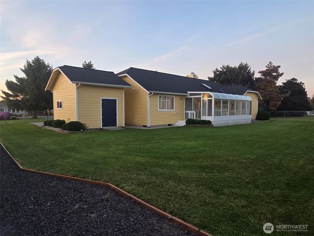 131 Timothy Lane, Sequim, WA 98382