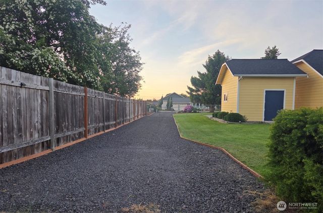 131 Timothy Lane, Sequim, WA 98382
