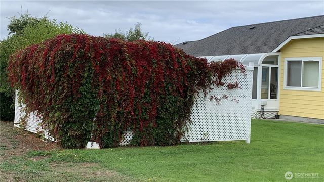 131 Timothy Lane, Sequim, WA 98382