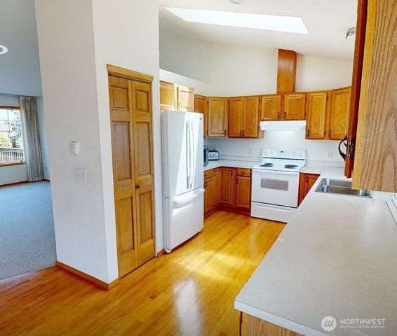 131 Timothy Lane, Sequim, WA 98382
