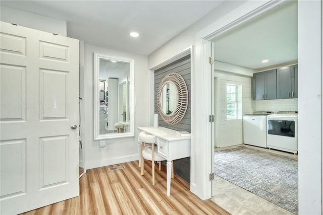 1118 Mertensia Road, Farmington, NY 14425