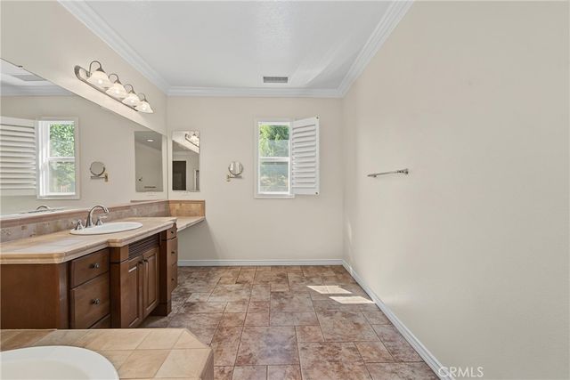 1254 Duxbury, Corona, CA 92882