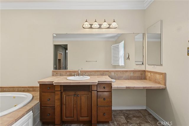 1254 Duxbury, Corona, CA 92882