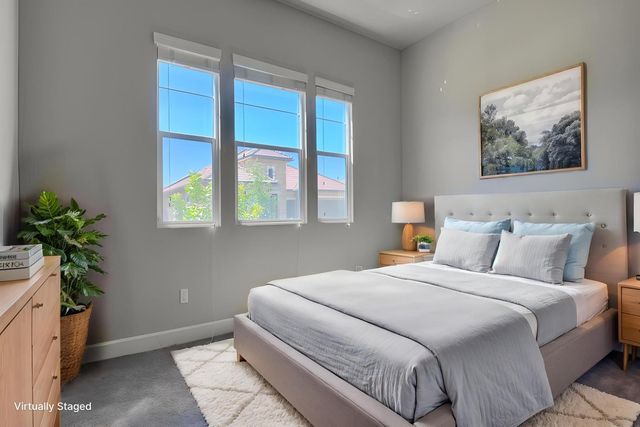 445 Bloom Lane, Clovis, CA 93619