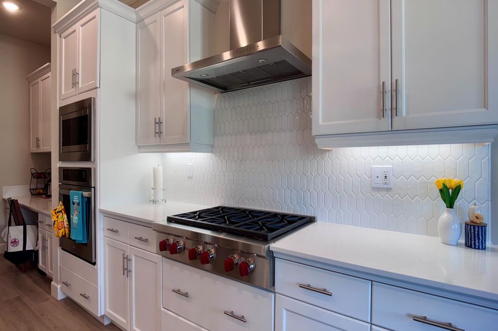 Image 11 of property listing at 445 Bloom Lane, Clovis, CA 93619