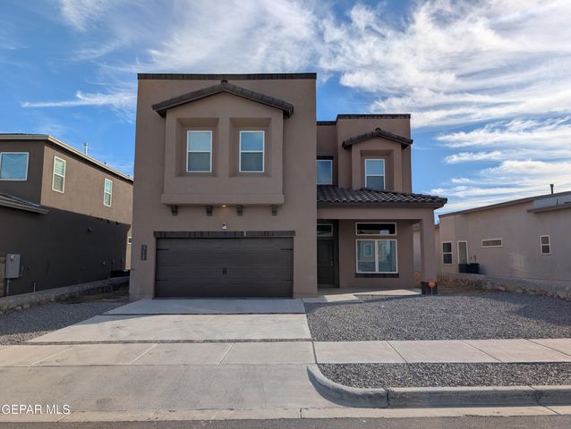 517 La Entrada Circle, Sunland Park, NM 88063