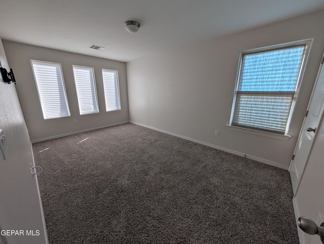 517 La Entrada Circle, Sunland Park, NM 88063