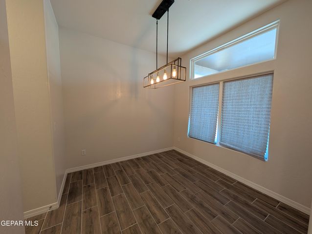 517 La Entrada Circle, Sunland Park, NM 88063