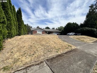 310 Se DAYTON Ave, Mc Minnville, OR 97128