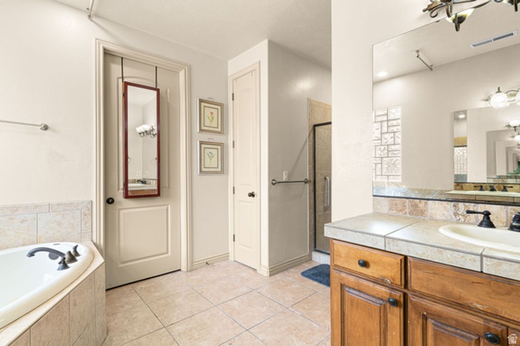 Image 13 of property listing at 1530 S SOUTHERN TRAILS CIR, Washington, UT 84780