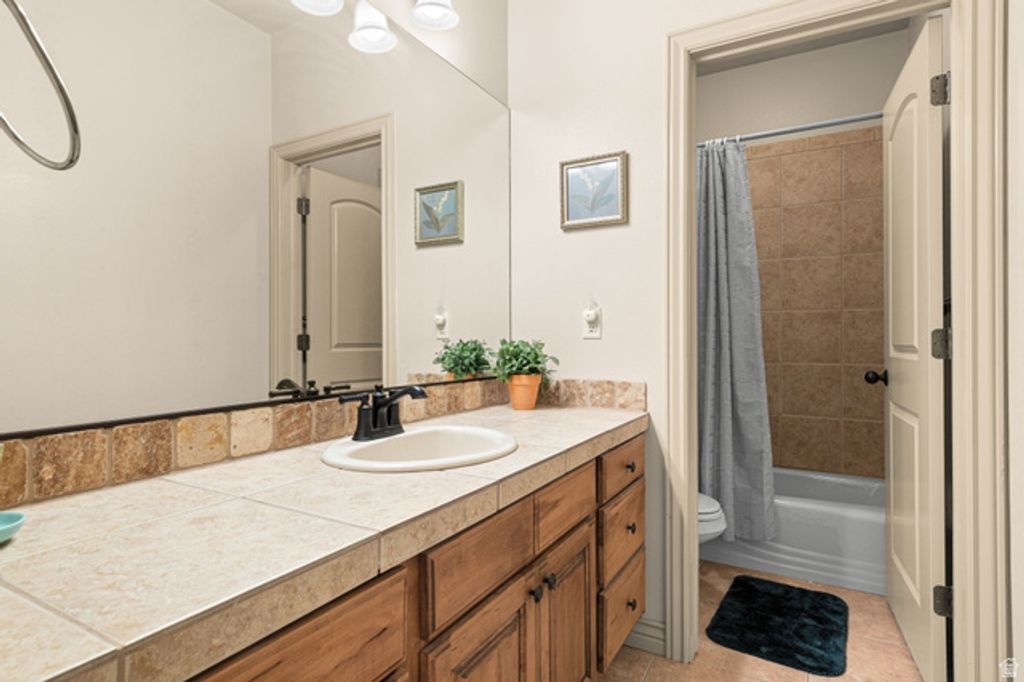 Image 21 of property listing at 1530 S SOUTHERN TRAILS CIR, Washington, UT 84780