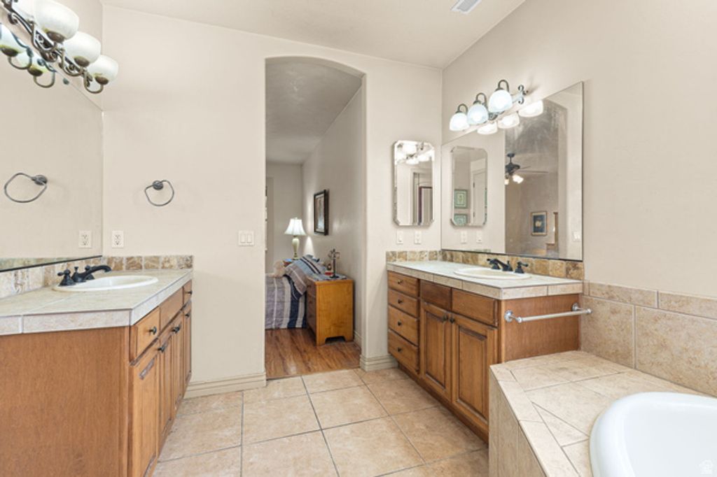 Image 24 of property listing at 1530 S SOUTHERN TRAILS CIR, Washington, UT 84780