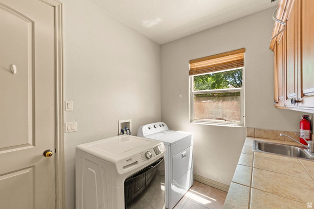 Image 25 of property listing at 1530 S SOUTHERN TRAILS CIR, Washington, UT 84780