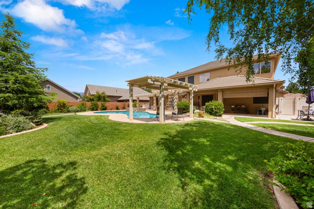 Image 30 of property listing at 1530 S SOUTHERN TRAILS CIR, Washington, UT 84780