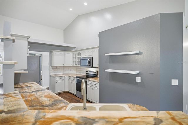 1 WALTON PLACE, Palm Coast, FL 32164