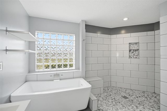 1 WALTON PLACE, Palm Coast, FL 32164