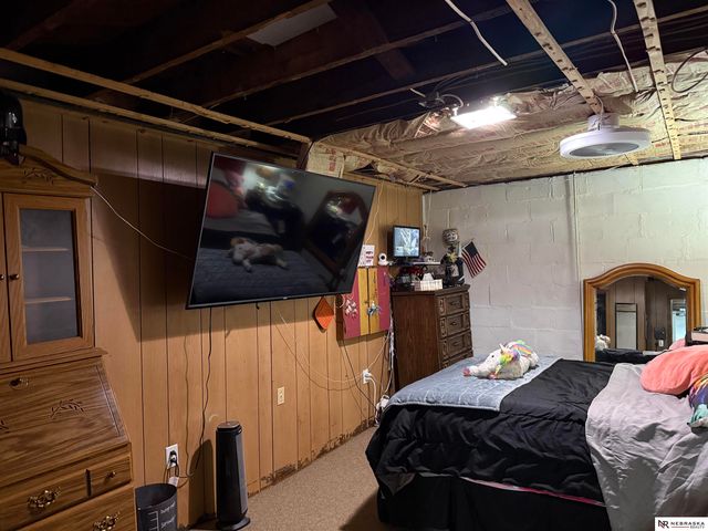 1938 South 50th Street, Omaha, NE 68106