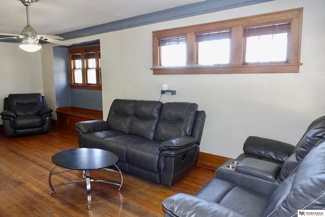 1938 South 50th Street, Omaha, NE 68106