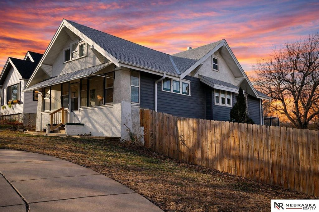 1938 South 50th Street, Omaha, NE 68106