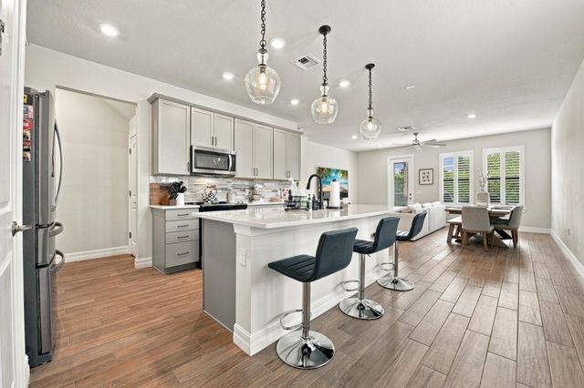 8672 ESCUE Street, Lake Worth, FL 33467