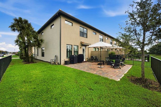 8672 ESCUE Street, Lake Worth, FL 33467