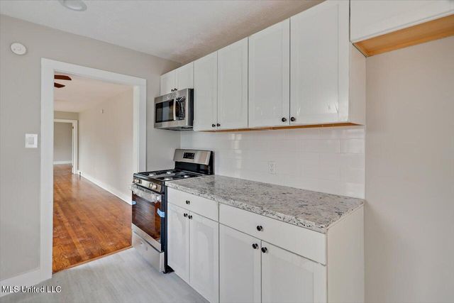 127 Autumn Drive, Vicksburg, MS 39180