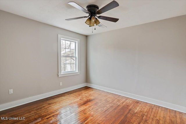 127 Autumn Drive, Vicksburg, MS 39180