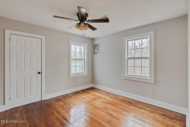 127 Autumn Drive, Vicksburg, MS 39180