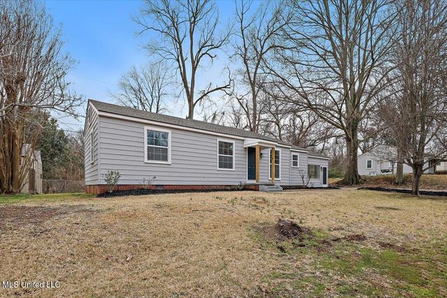 127 Autumn Drive, Vicksburg, MS 39180