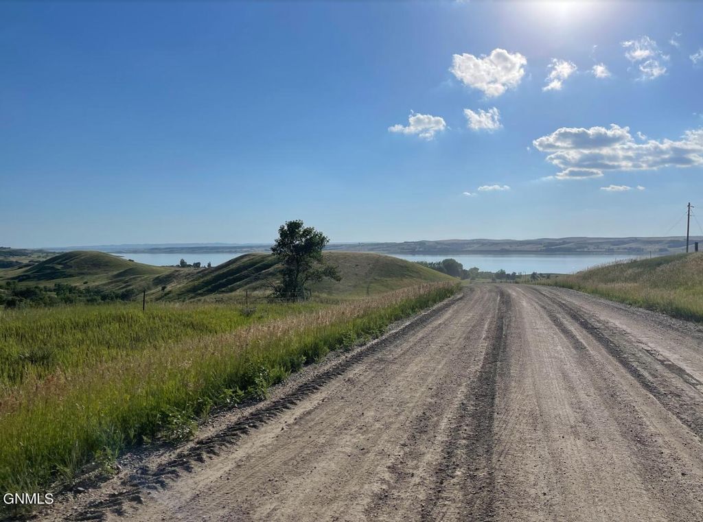 Lot 11 Little Beaver Bay Trail, Linton, ND 58552 photo 8