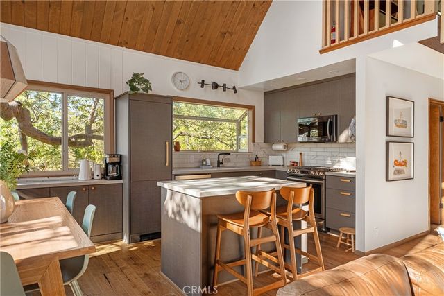1260 Yukon Court, Lake Arrowhead, CA 92352