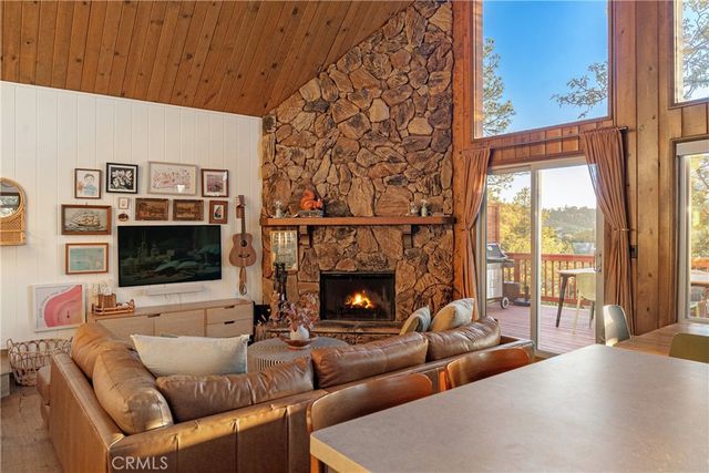 1260 Yukon Court, Lake Arrowhead, CA 92352