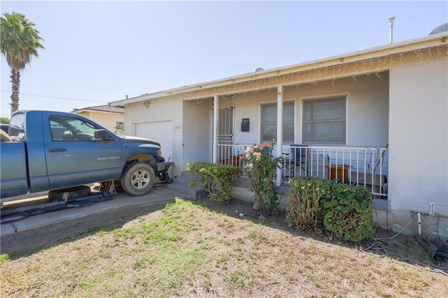 1305 Castaic, Bakersfield, CA 93308
