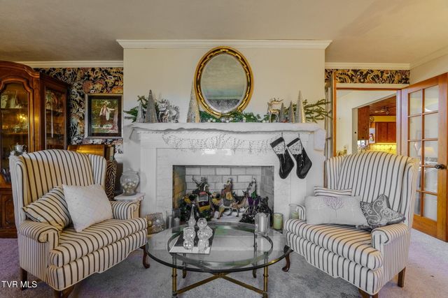 4206 Bristol Highway, Johnson City, TN 37601