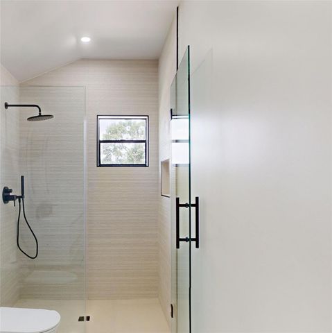 5055 Yarwell Drive, Houston, TX 77096