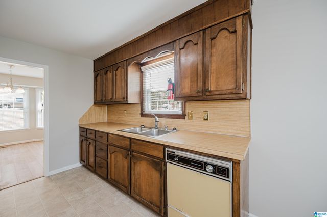 5621 DOUBLE TREE CIRCLE, Birmingham, AL 35242