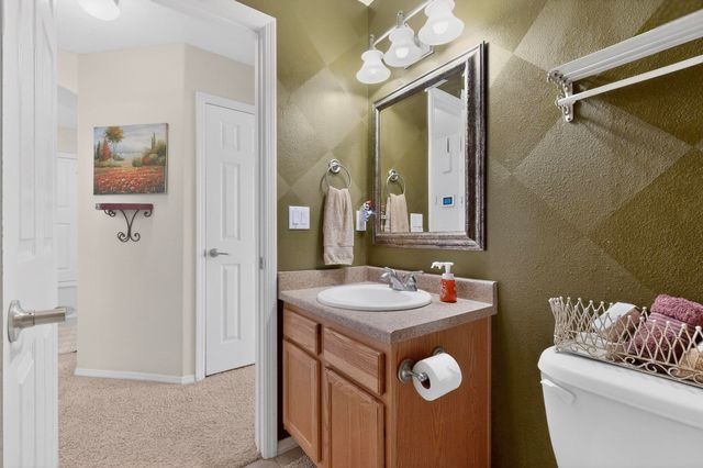 65 Rosa Avenue SW, Los Lunas, NM 87031