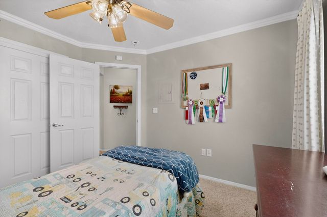 65 Rosa Avenue SW, Los Lunas, NM 87031