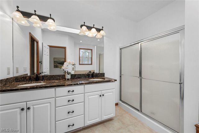 4863 Deer Run Drive, Lorain, OH 44053