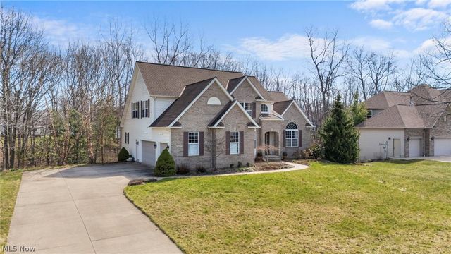 4863 Deer Run Drive, Lorain, OH 44053