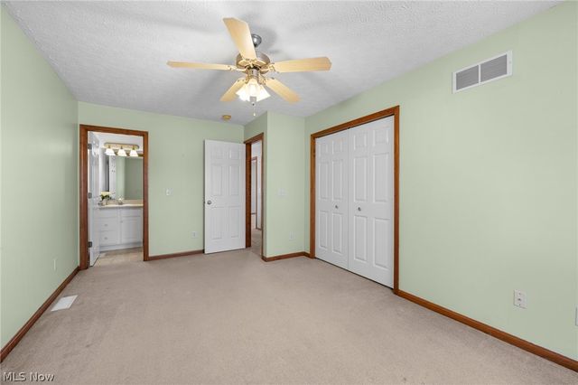 4863 Deer Run Drive, Lorain, OH 44053