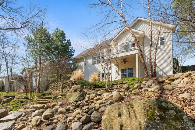 4863 Deer Run Drive, Lorain, OH 44053