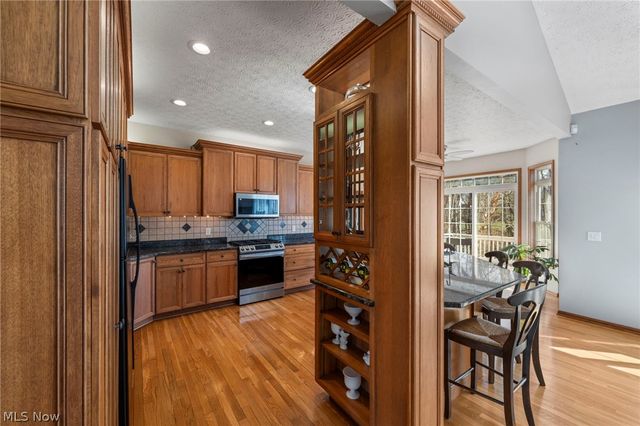 4863 Deer Run Drive, Lorain, OH 44053