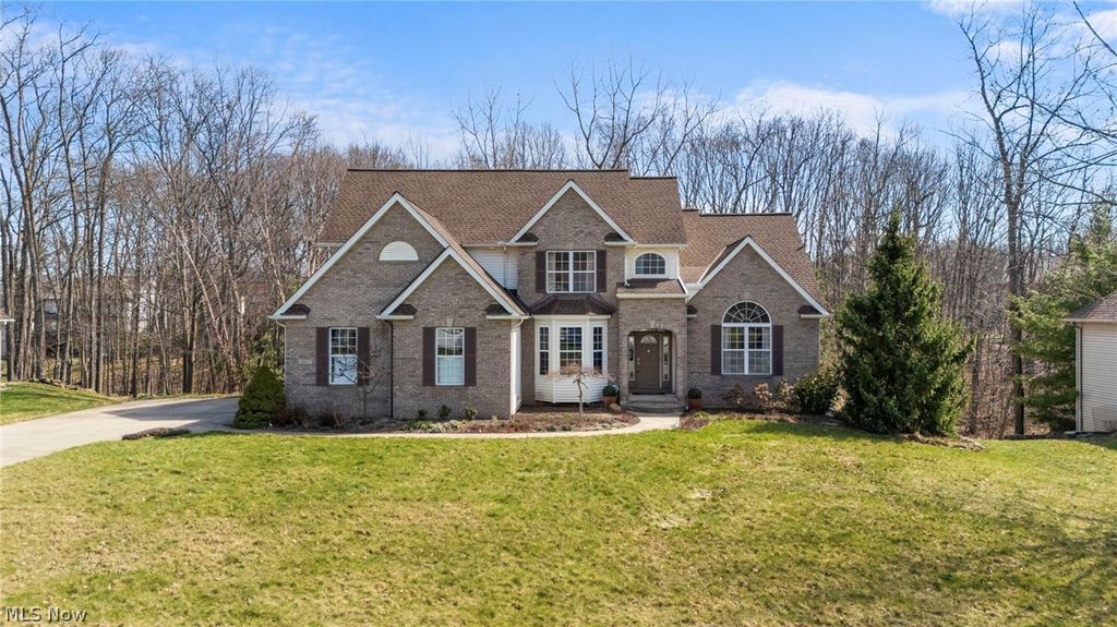 4863 Deer Run Drive, Lorain, OH 44053